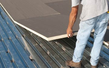 benefits of insulating Great Elm flat roofing